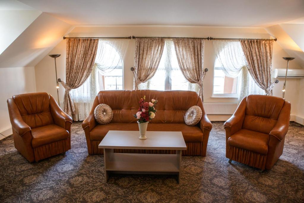 Posezení v ubytování Hotel Stil