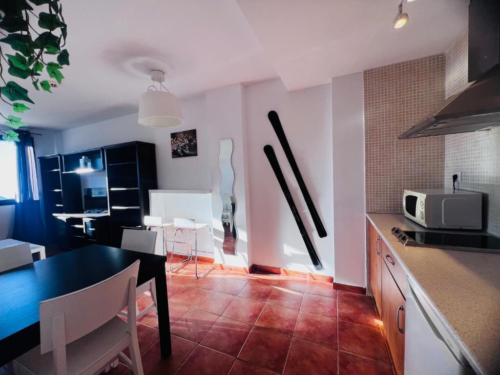 Kuchnia lub aneks kuchenny w obiekcie Apartamentos Sierra Nevada Prime Bluettravel