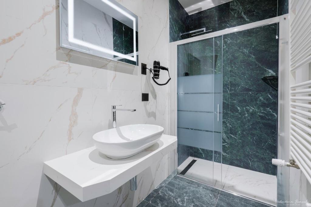 Hotel Adamas - Resim 7