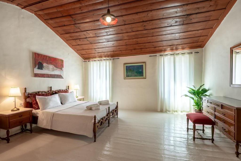 A bed or beds in a room at Casa Lion
