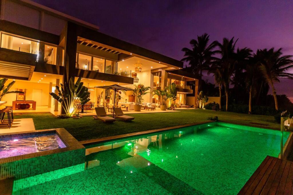 Espectacular Villa en Pocitas