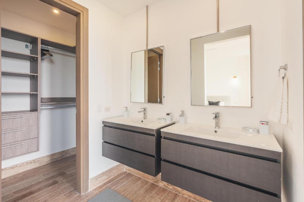 Fotografija u galeriji objekta Penthouse with 3BR and pool in Cap Cana u Punta Kani
