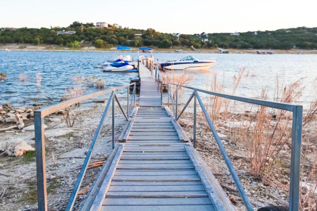 Vacation Villages at Lake Travis by VRI resorts