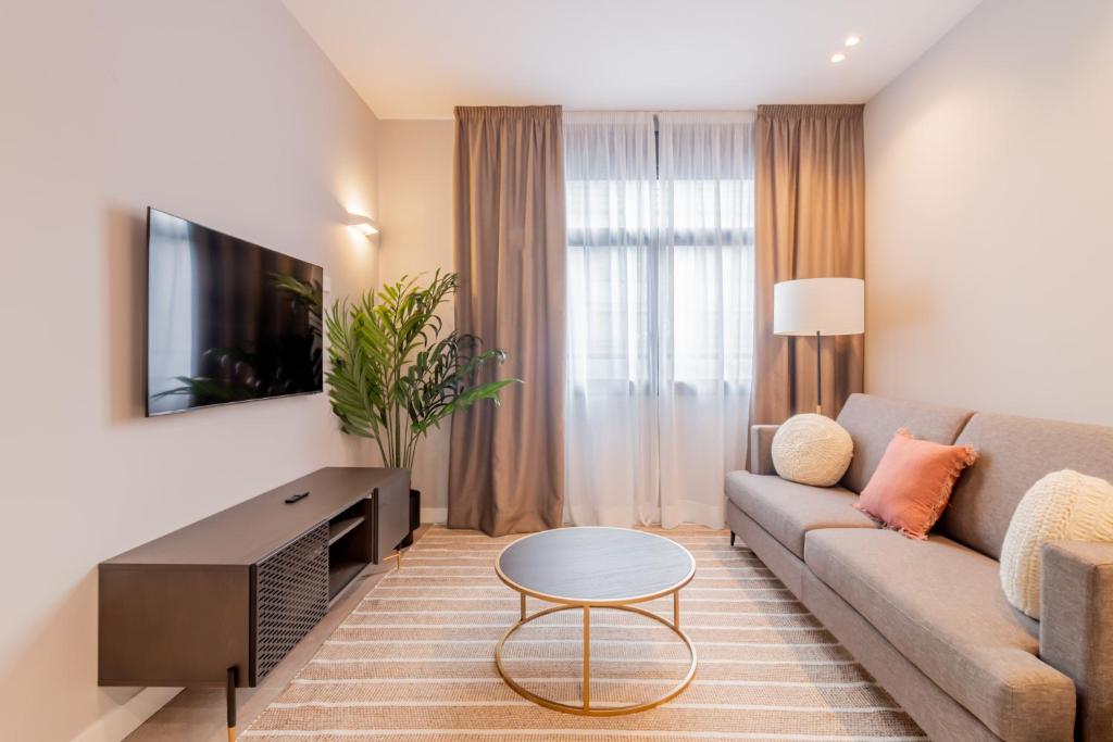 Home Art Apartments Bernabéu - 7