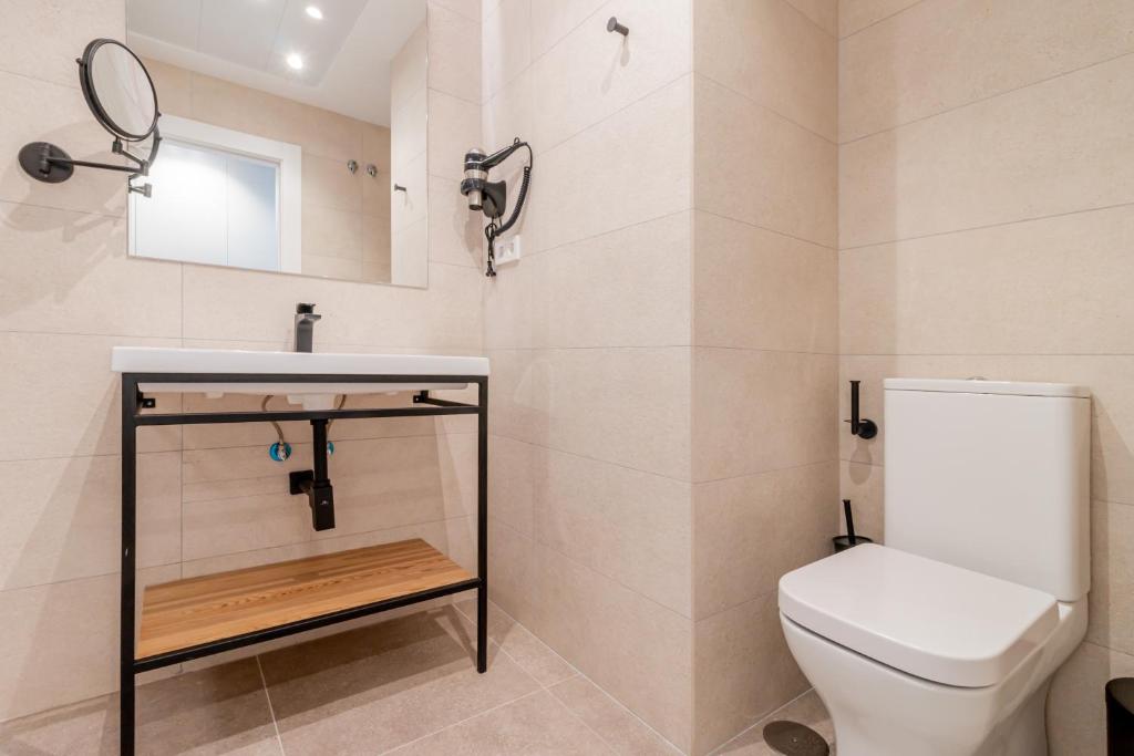 Home Art Apartments Bernabéu - 13