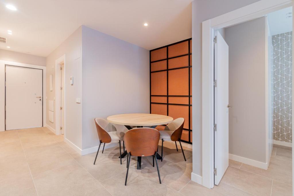 Home Art Apartments Bernabéu - 16