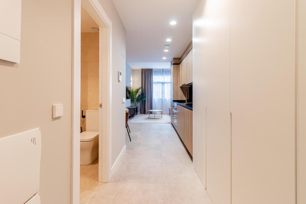 Home Art Apartments Bernabéu - 18