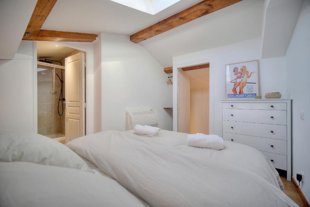 Posteľ alebo postele v izbe v ubytovaní Magnifique et lumineux 3 pieces A2B238
