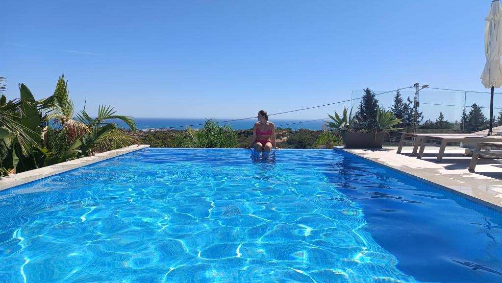 Happyplace Malaga - Villa with Panoramic Sea View Heated Infinity Saltwater Pool photo photo 2