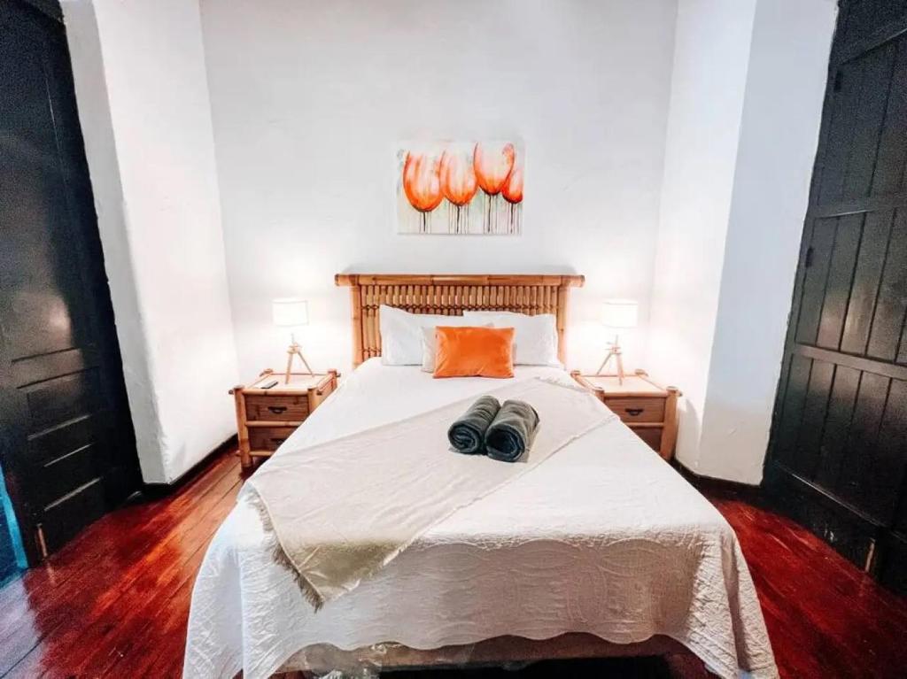 Old San Juan Rentals - 255 Calle Tanca (Whole House)