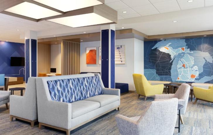 Holiday Inn Express & Suites Stevensville - Benton Harbor by IHG photo