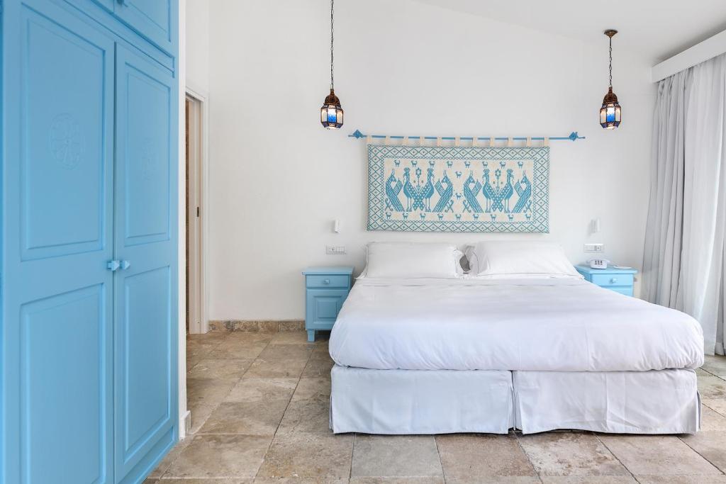 Arbatax Park Resort - Ville del Parco - Salle Familiale Standard (2 Adultes + 1 Enfant)