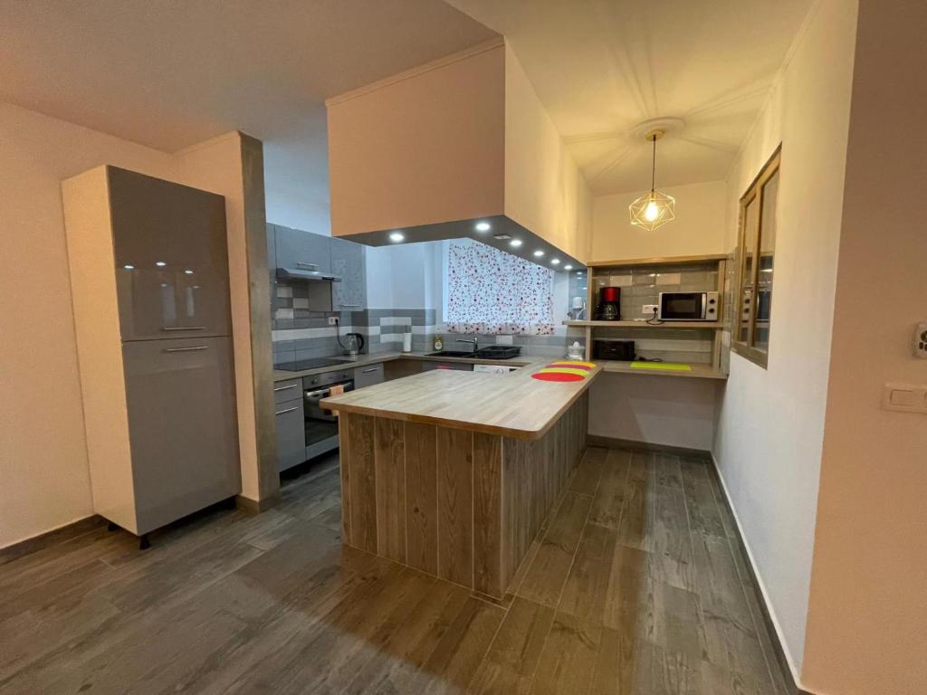 Appartement proche centre Colmar parking public gratuit – photo 11