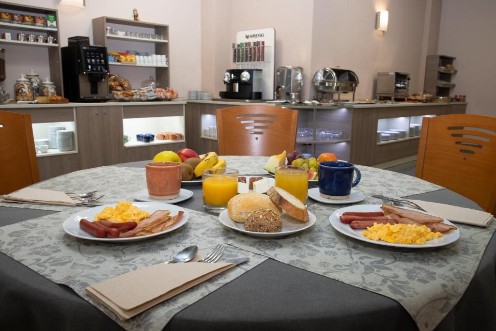 Hotel Las Moradas - 4