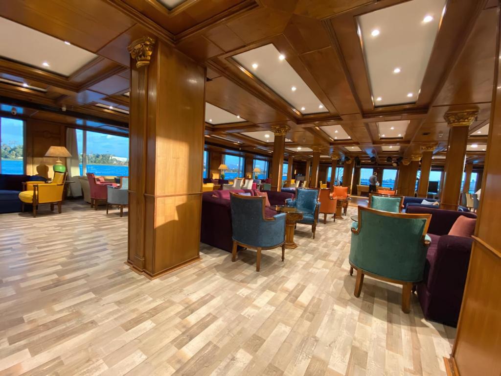 Posezení v ubytování Nile Cruise 2 nights 3 Days From Aswan to Luxor with tours