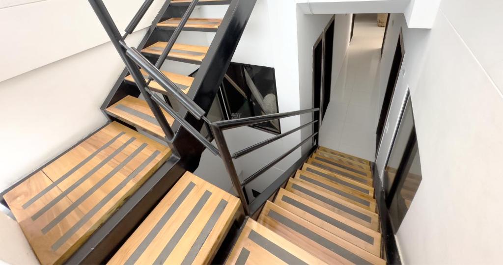 Palanda nebo palandy na pokoji v ubytování Hotel Big New York