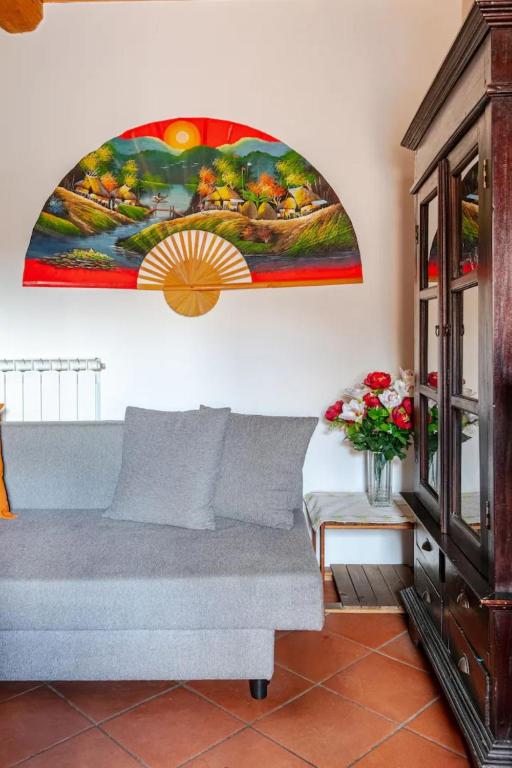 A seating area at Toscana, La Terra Del Vino Sharon House per Degustare il Chianti!