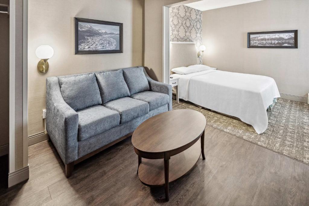 Postel nebo postele na pokoji v ubytování Hotel Seward