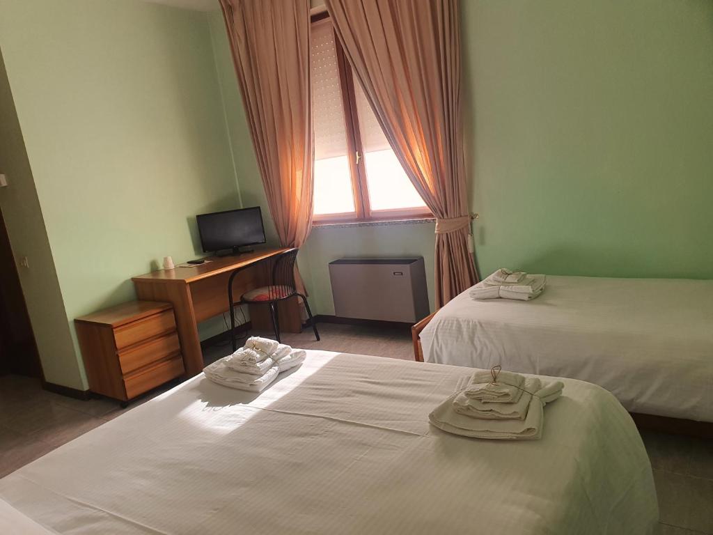 Casa ATENA - Chambre Triple Avec Salle De Bains Privative