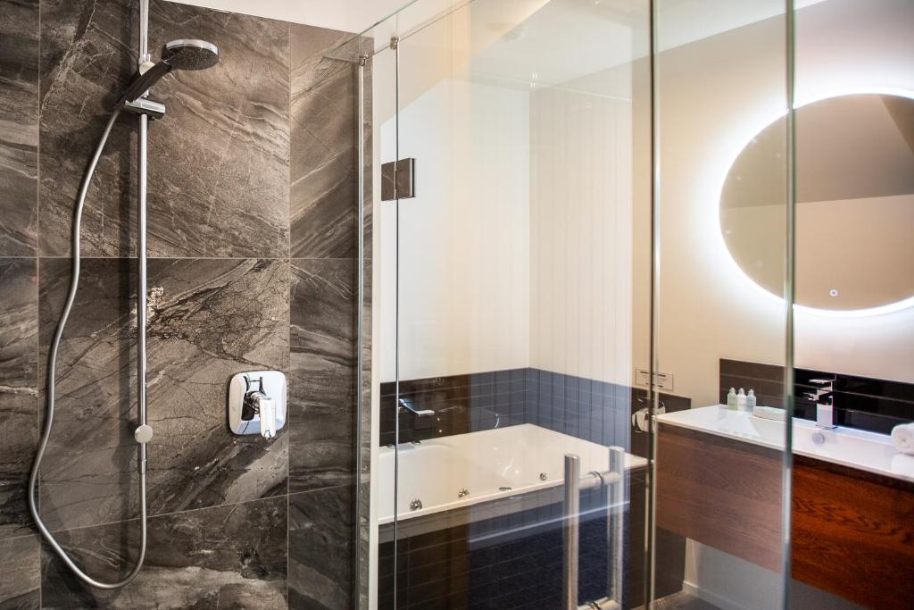 The Residence - Resim 28