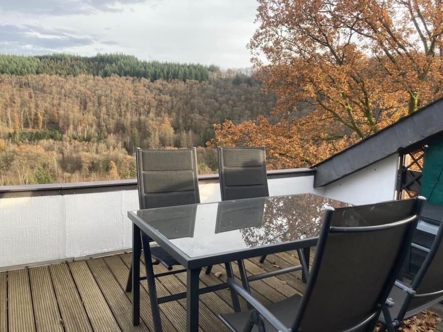 Balkón nebo terasa v ubytování Le lit de la Semois