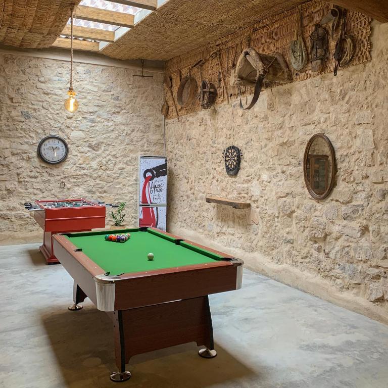 Biliár nebo kulečník v ubytování La Cantera