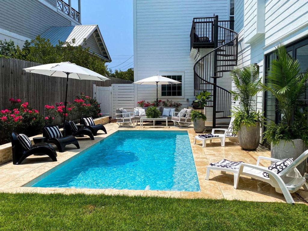 Πισίνα στο ή κοντά στο Gulf Views, Large Private Pool, 30A, Two Kitchens