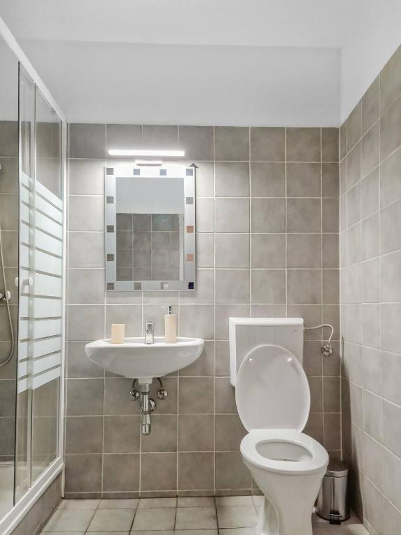 Bagno di Central Stockerau View 2 BR for 4