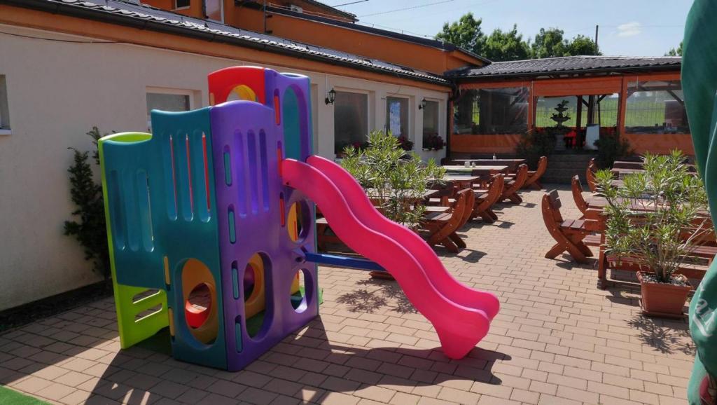 Herní místnost nebo prostor pro děti v ubytování Penzión FONTÁNA