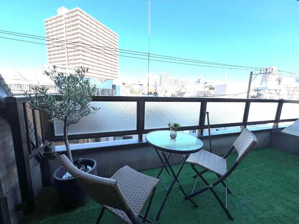 Balkón nebo terasa v ubytování Hotel Tokyo Hub