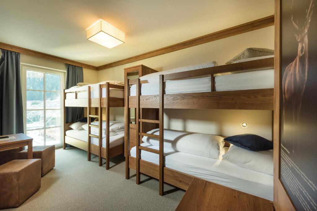 Posteľ alebo postele v izbe v ubytovaní Hotel Eden Rock