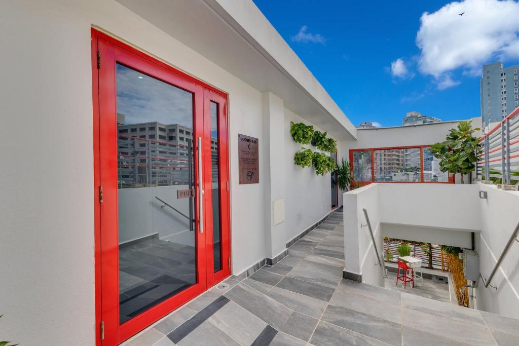 Balkón nebo terasa v ubytování Red Door Inn