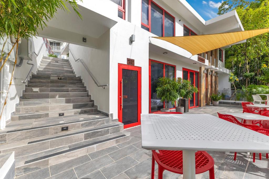 Balkón nebo terasa v ubytování Red Door Inn