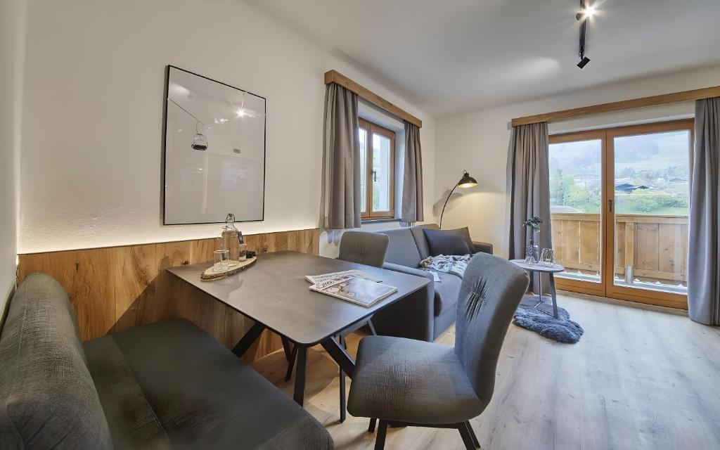 Prostor za sedenje u objektu Chalet Wallehen