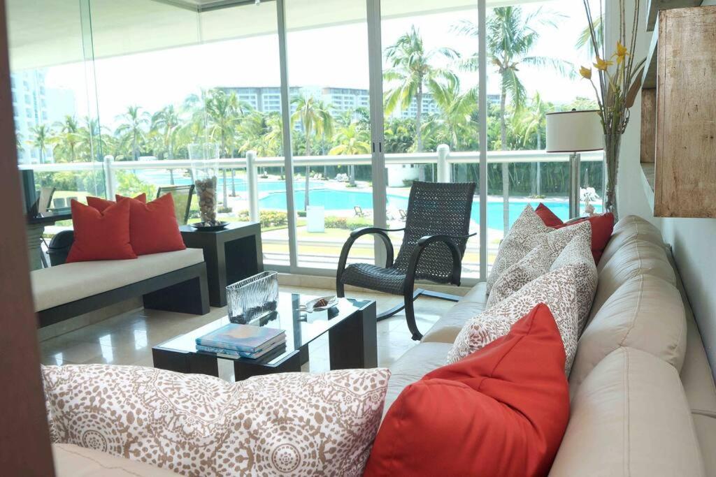 Kolam renang di atau dekat dengan Super Condo 3 en Vidanta