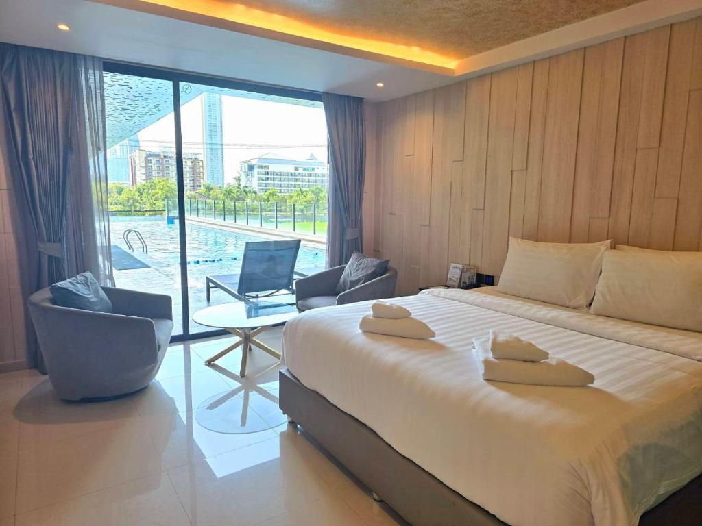 THE TJ HOTEL Pattaya - Resim 37