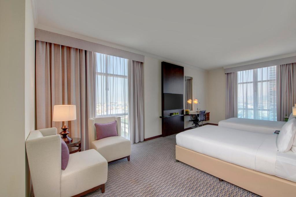 
Spacious Room – Twin Beds
