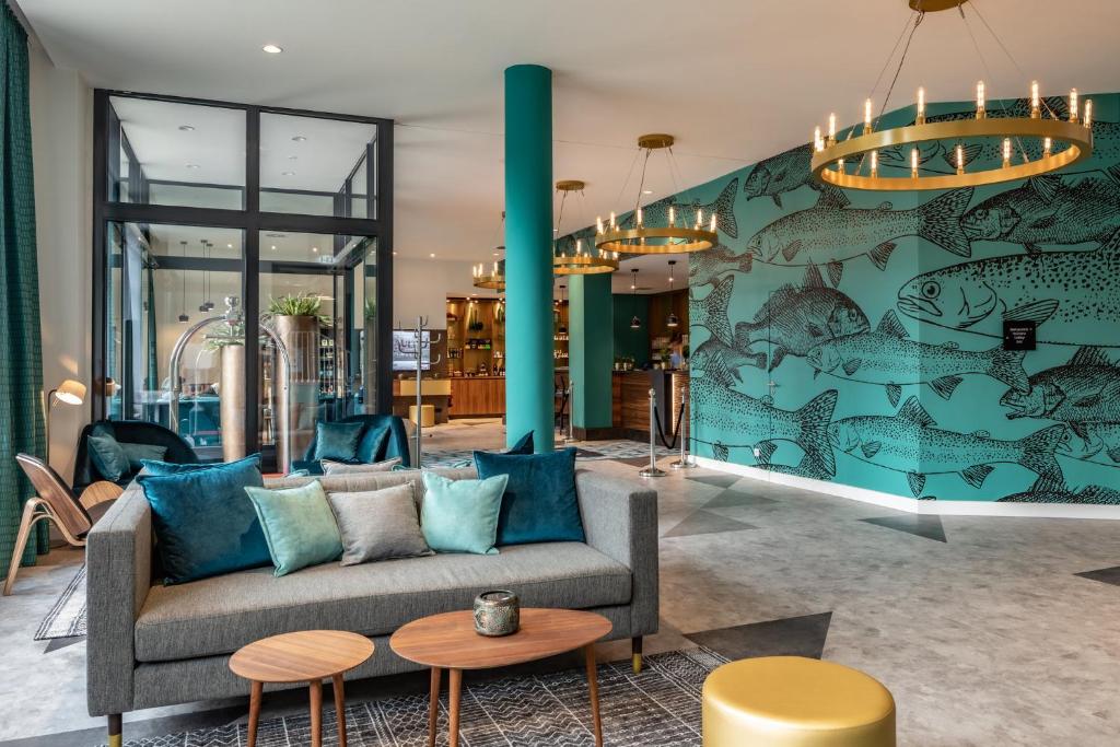Posezení v ubytování Holiday Inn - the niu, Rig Lübeck by IHG