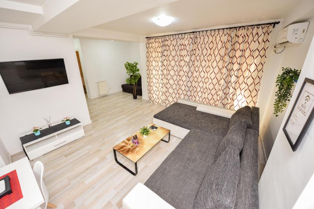 CityScape Bucharest - Resim 34