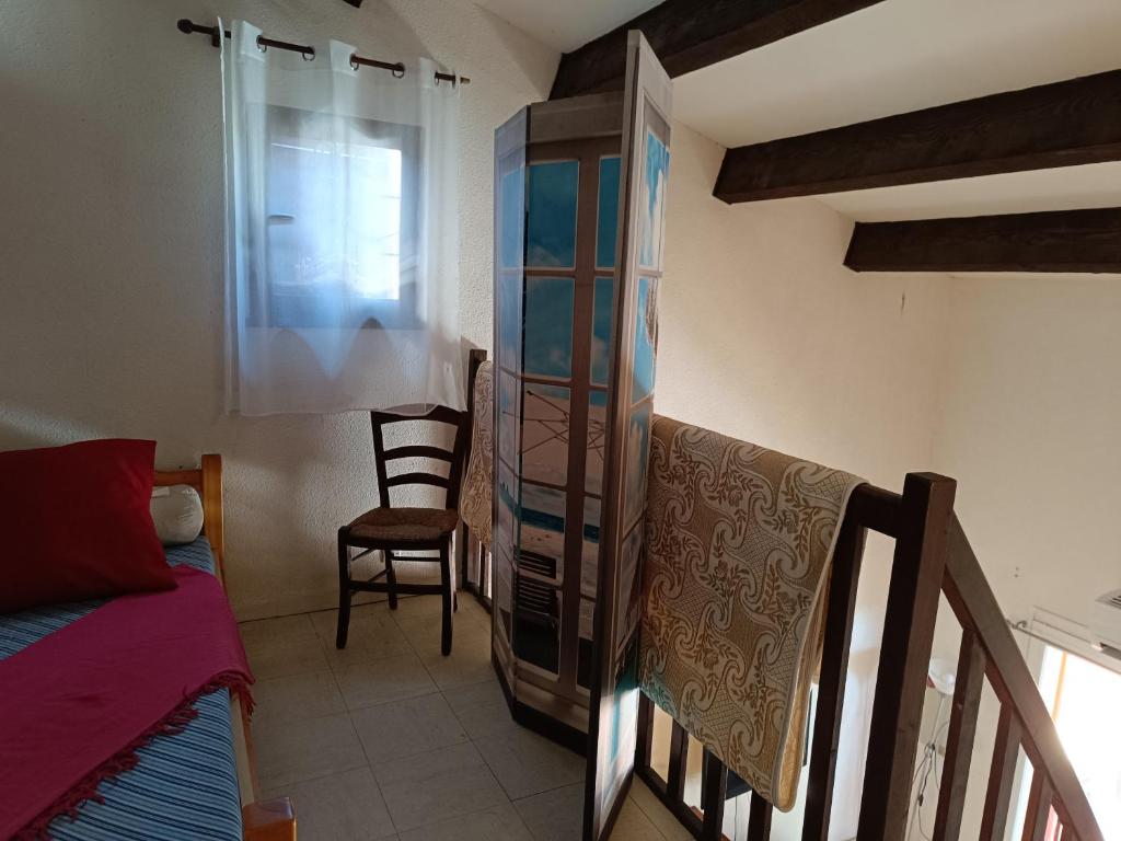 Posedenie v ubytovaní Pavillon de vacances proche plage et commerces avec parking - 4CAP31