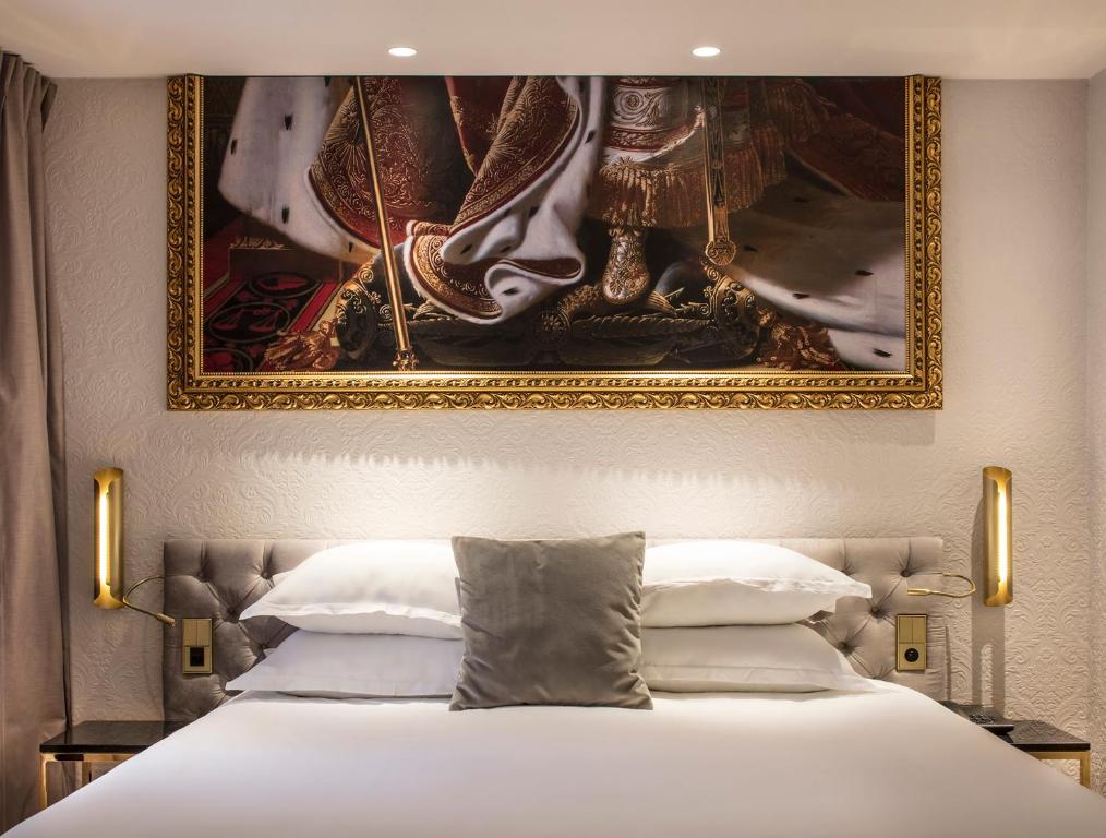 Eiffel Petit Louvre - Resim 3