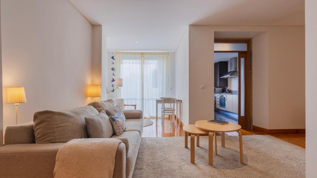 Luminous 1BDR Apartment by LovelyStay