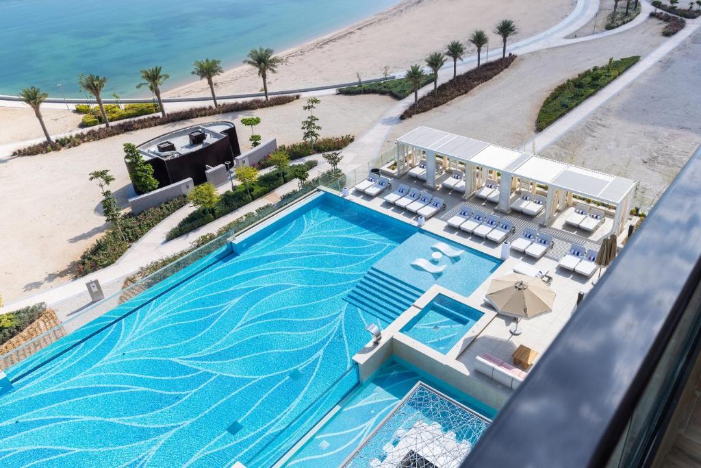 Der Swimmingpool an oder in der Nähe von The OQ