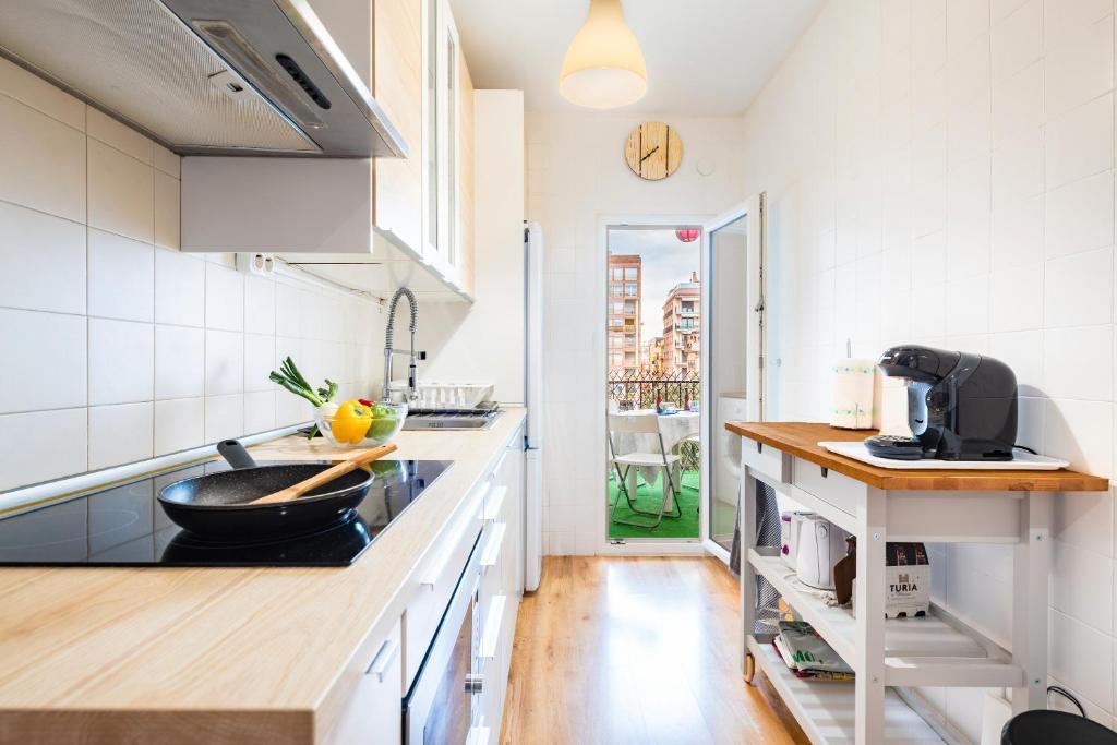 A kitchen or kitchenette at Apartamento Caracola