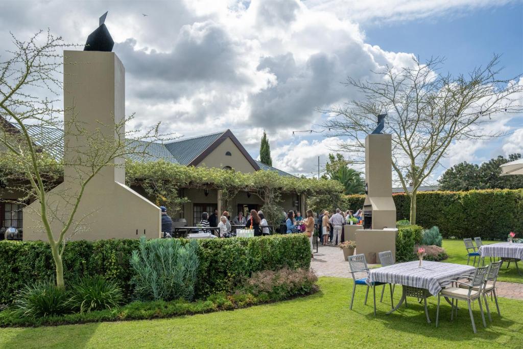 Zahrada ubytování Devonvale Golf & Wine Estate