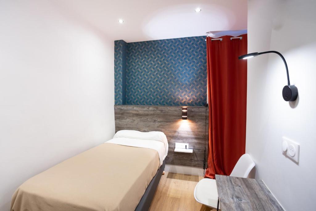 Hotel Leonard De Vinci 75011 - Resim 12