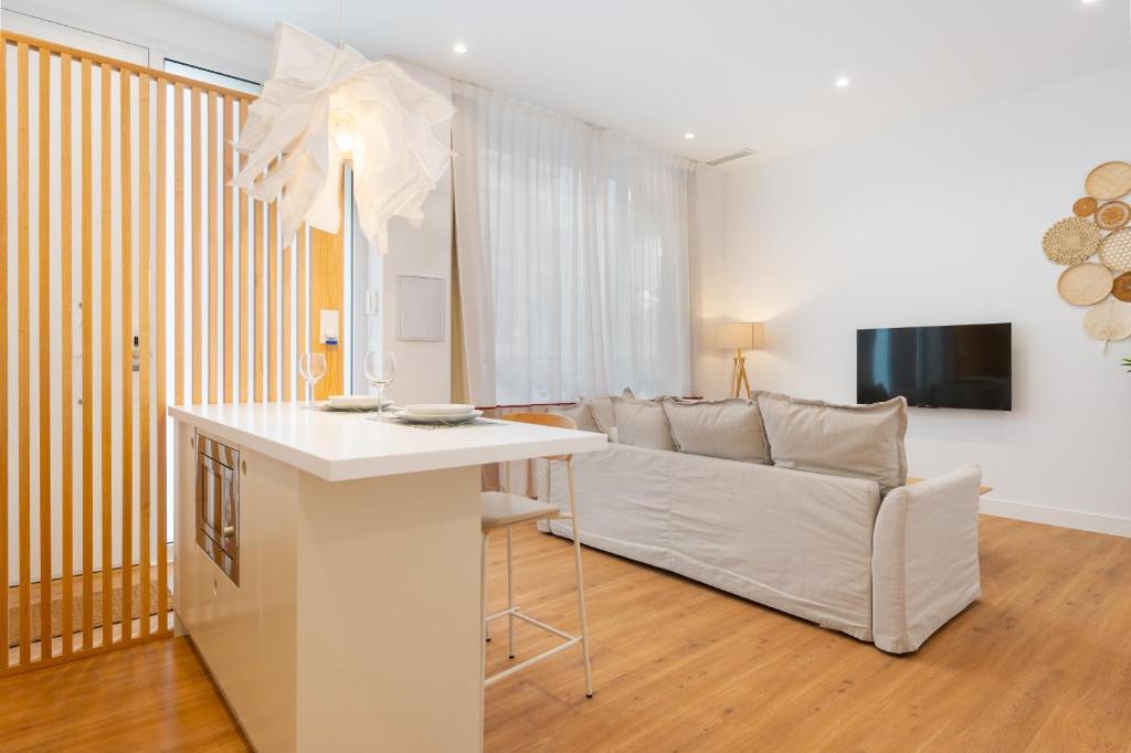 Arroyo 3 Apartments - 1