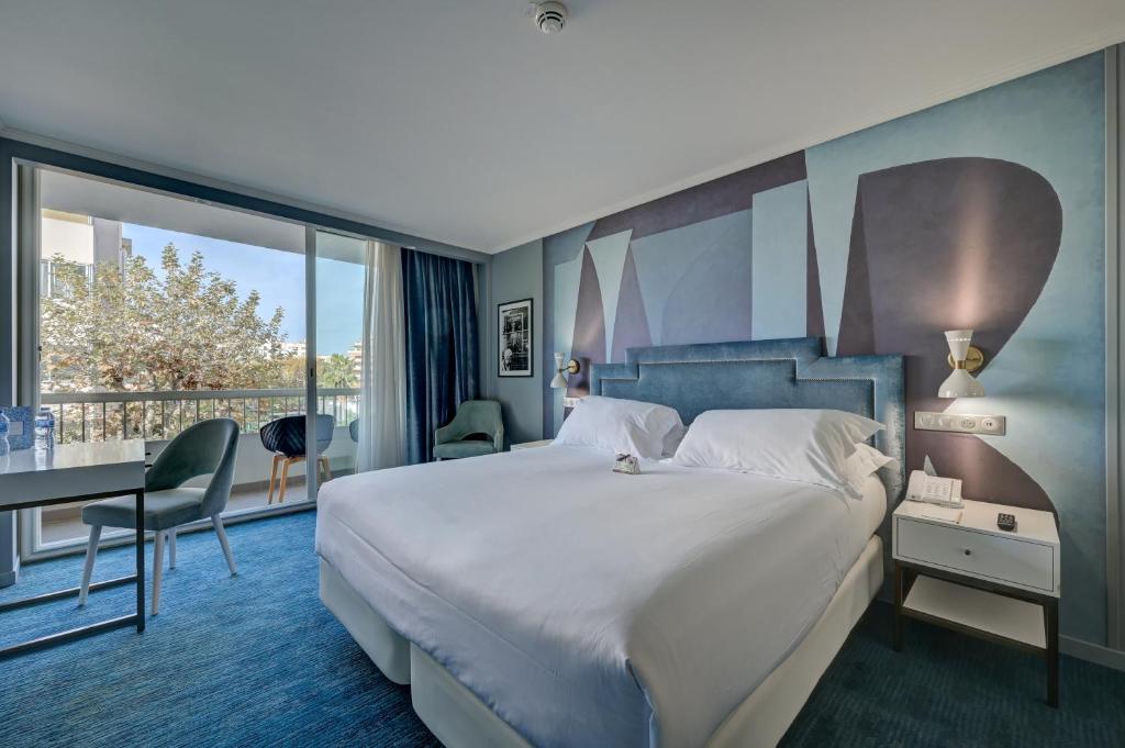 
Double Room with Balcony
