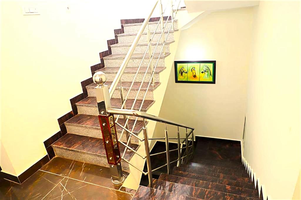 Fotografie z fotogalerie ubytování Hotel Shreya Galaxy with Swimming Pool- Best Property in Haridwar v destinaci Haridvár
