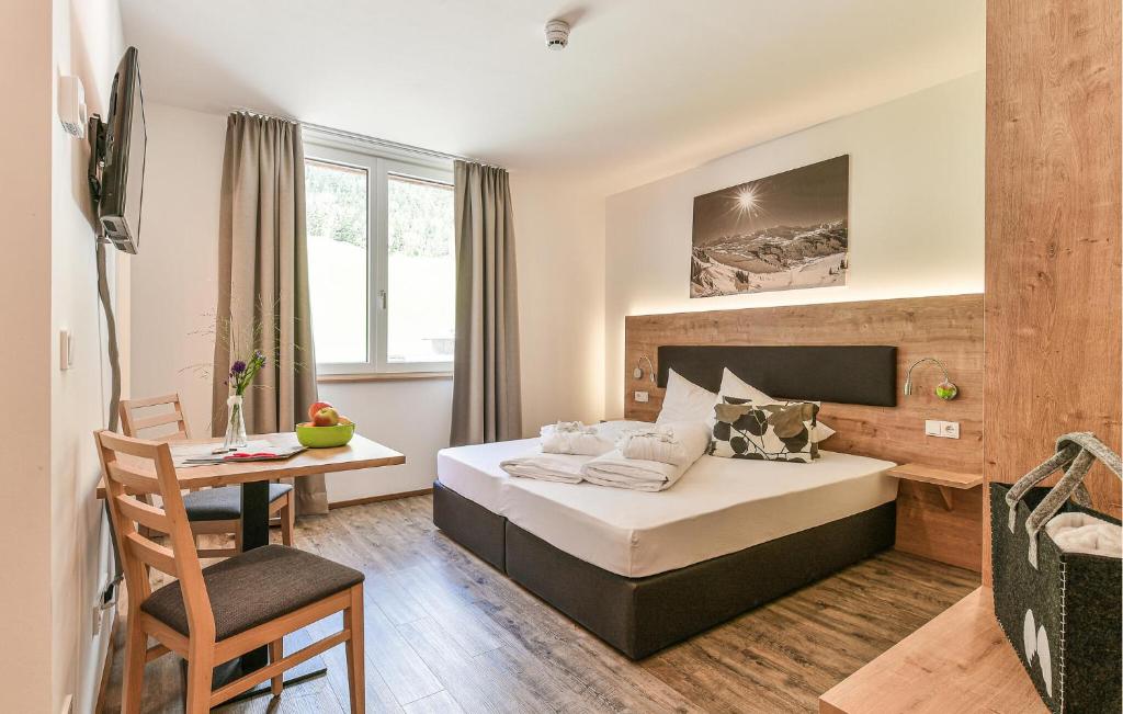 Posteľ alebo postele v izbe v ubytovaní Hochwertige Ferienwohnung